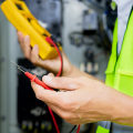 How to Choose the Right Contractor for Electrician Services
