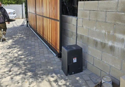 Avoid DIY Pitfalls: Choose Electrician Services For Gate Repair In Los Angeles